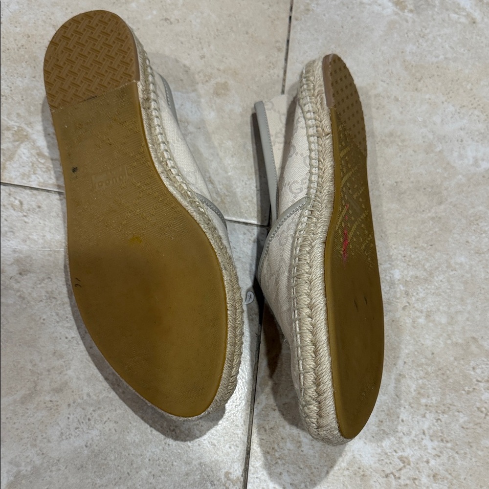Gucci Cream Espadrille Flats - Picture 5 of 11